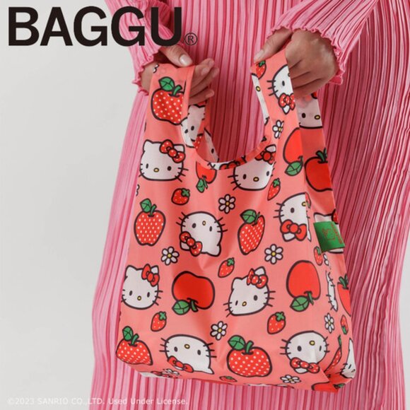 NWT Baby Baggu - Hello Kitty & Apple - Picture 2 of 5